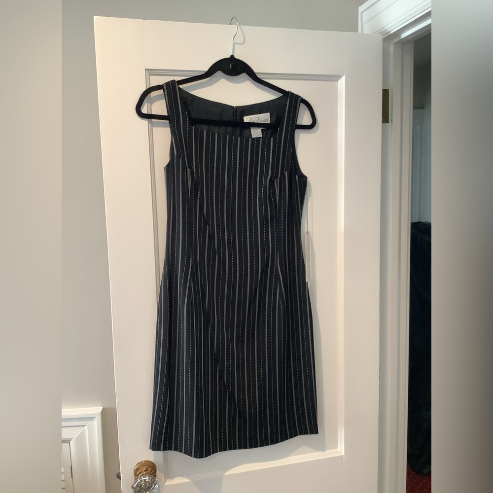Vintage Liz Elana little black dress LBD elegant sleeveless striped mini